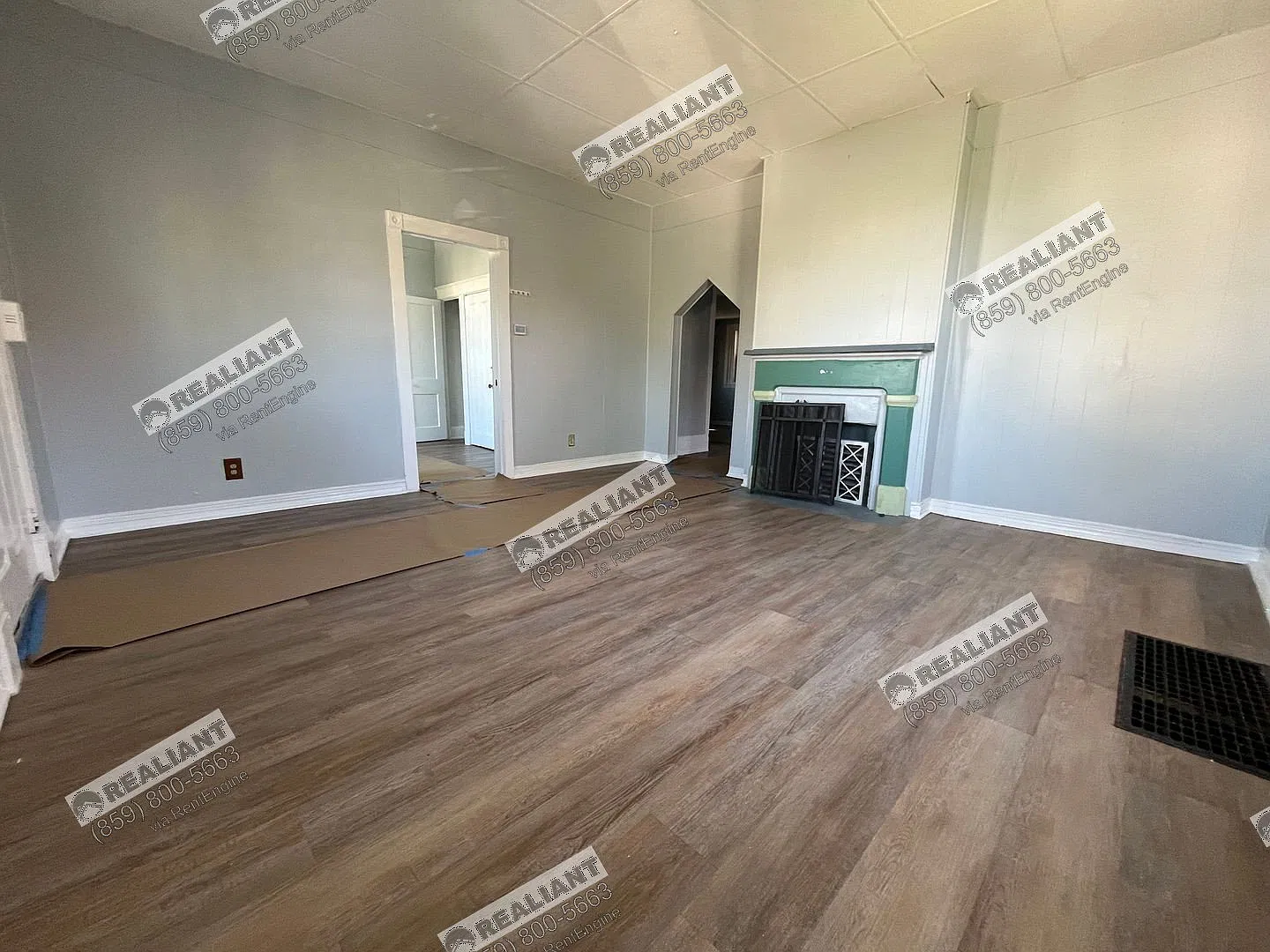 3 bed, 1.0 bath, $1,595 — Photo 2