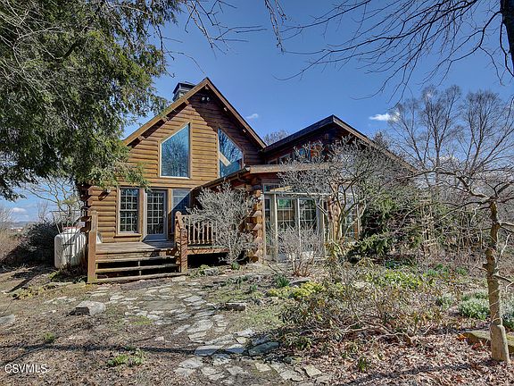 4th image of 1240 Paradise St