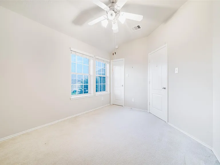 1315 Squire Dr — Photo 14