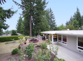 7814 SE 72nd St, Mercer Island, WA 98040