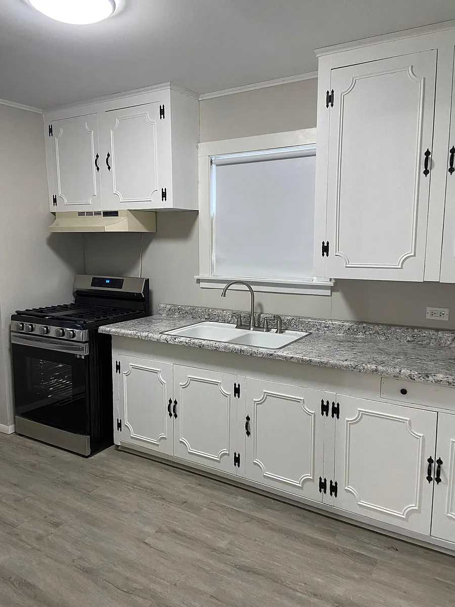 Building Photo - 708 S Cedarwood Cir