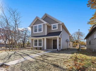 934 Maple Ave, Jackson, MI 49203