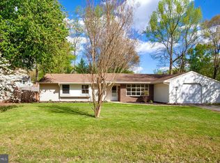 2 Short Cir, Fredericksburg, VA 22407