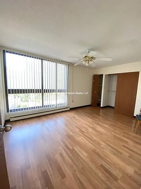 2 bed, 780 sqft, $3,200 — Photo 4