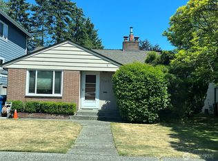 7540 21st Ave NE, Seattle, WA 98115