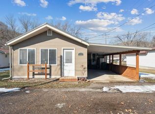 139 Marine Ave, Harpers Ferry, IA 52146