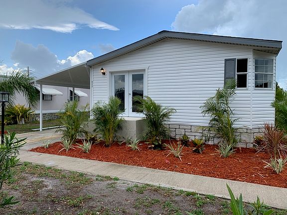 3rd image of 400 Eagle Dr