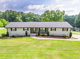 2984 Camp Mitchell Rd, Loganville, GA 30052