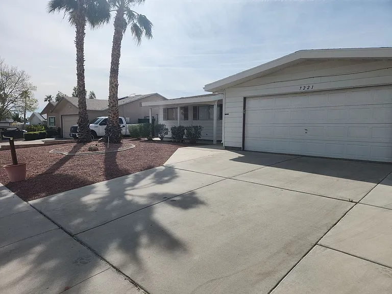 7221 Frank Borman Ave — Photo 2
