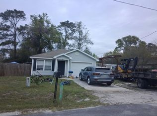 24 Brewster Rd, Crawfordville, FL 32327