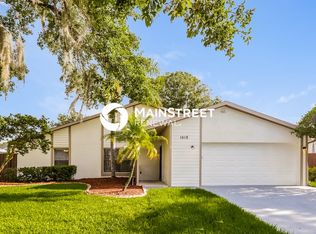 1418 Monte Lake Dr, Valrico, FL 33596