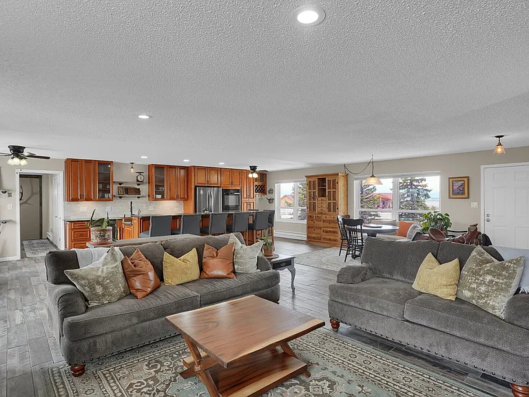 5825 Eggar Ct — Photo 6