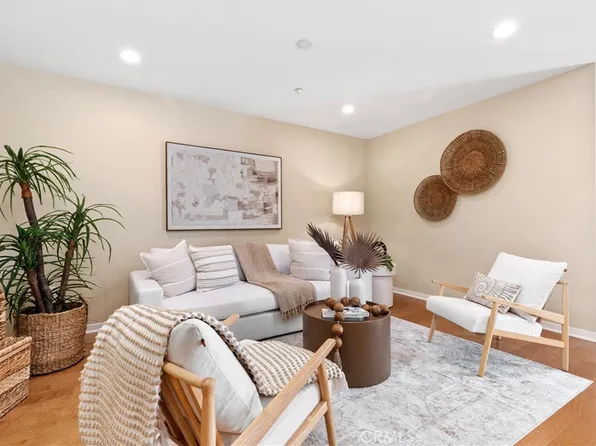21 Gramercy Unit 312, Irvine, CA 92612