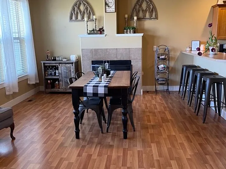 1675 NW Hemlock Ave — Photo 14