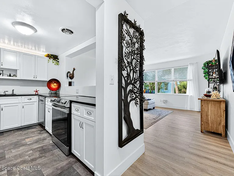 55 Sea Park Blvd #415 — Photo 5
