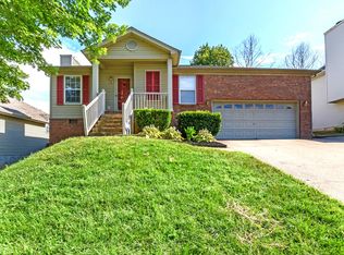1649 Aaronwood Dr, Old Hickory, TN 37138