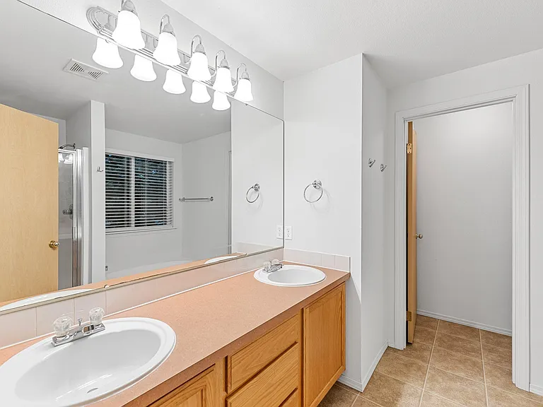 3907 183rd Street Ct E — Photo 28