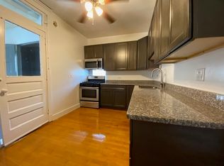 1318 W Arthur Ave #3, Chicago, IL 60626