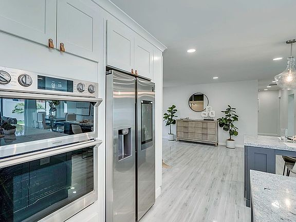 5th image of 2132 NE 62nd Ct