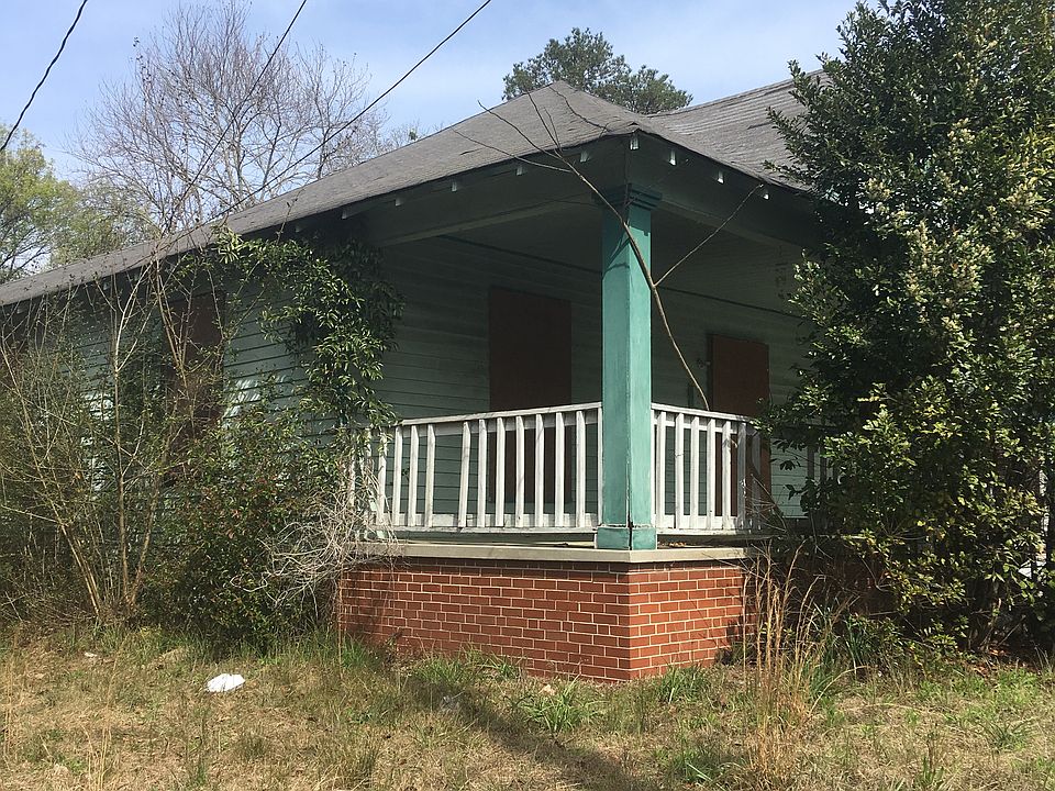 2nd image of 1043 Burton Ave