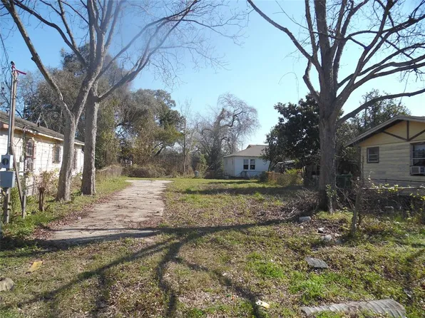 4006 Chapman St, Houston, TX 77009