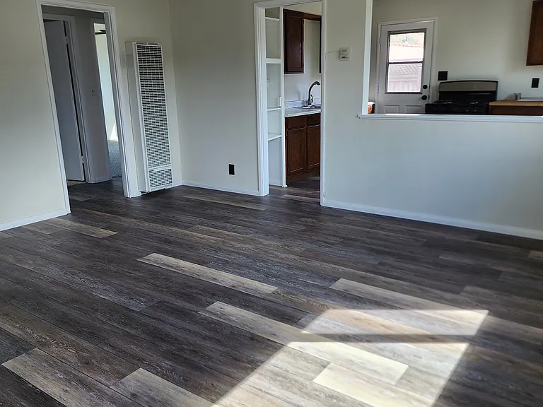 116 E Lewis St #B — Photo 13