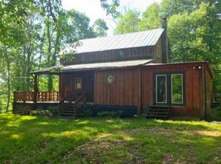 530 Black Forest Rd SE, Floyd, VA 24091
