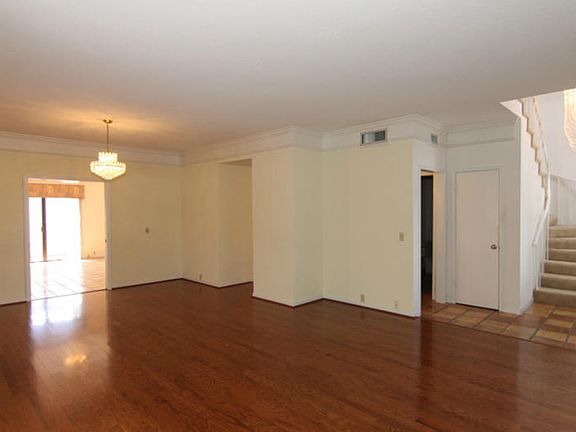 5th image of 115 Lake Shore Dr