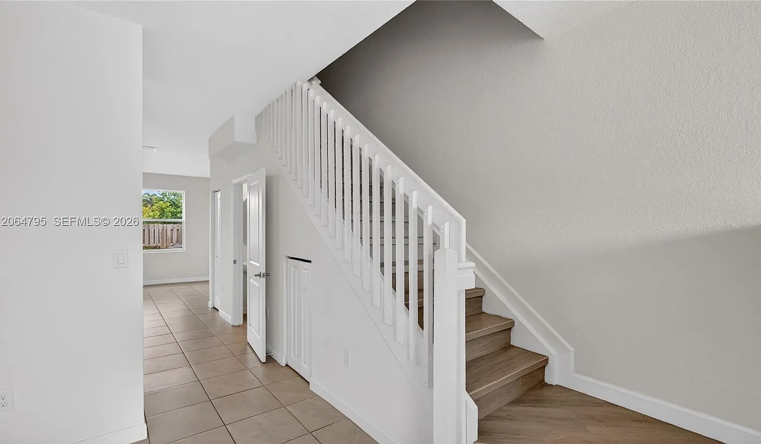 Westview North — Photo 4