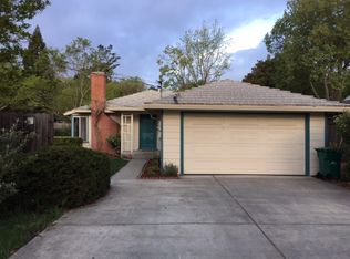 641 Saint Marys Rd, Lafayette, CA 94549