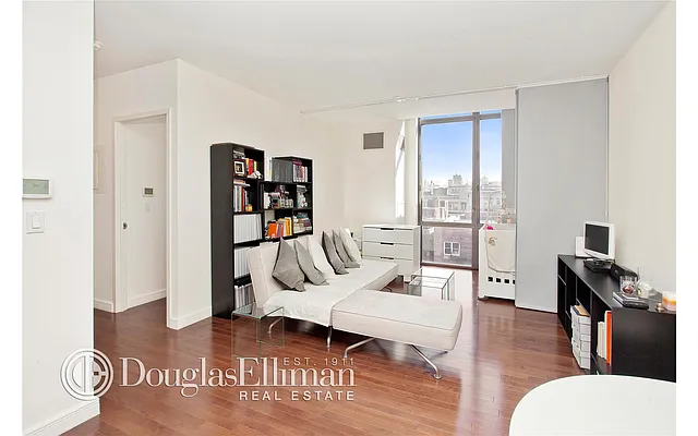 Rented by Douglas Elliman | media 20
