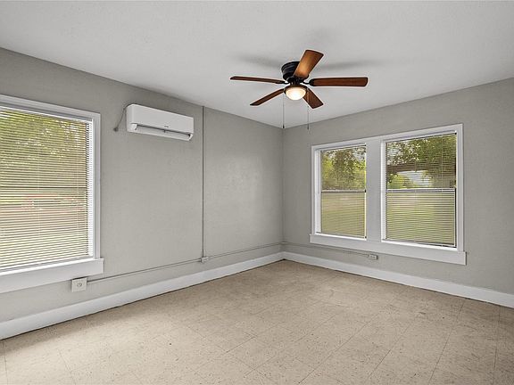 5th image of 826 3rd Ave N APT 34