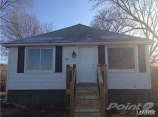 124 S Elm St, Pacific, MO 63069