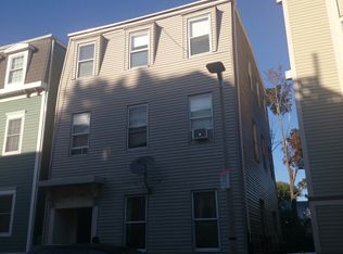 27 Vinton St, South Boston, MA 02127