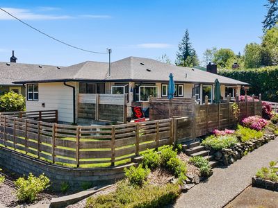 580 N 13th St, Coos Bay, OR, 97420