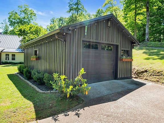 54th image of 7741 Caney Fork Rd