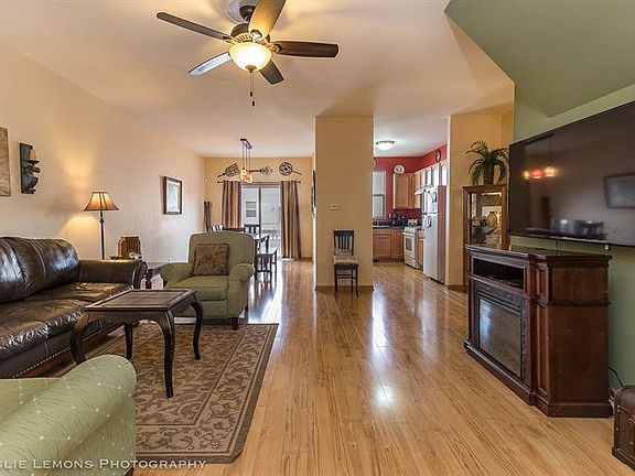 4th image of 1480 Cambria Dr #212-4