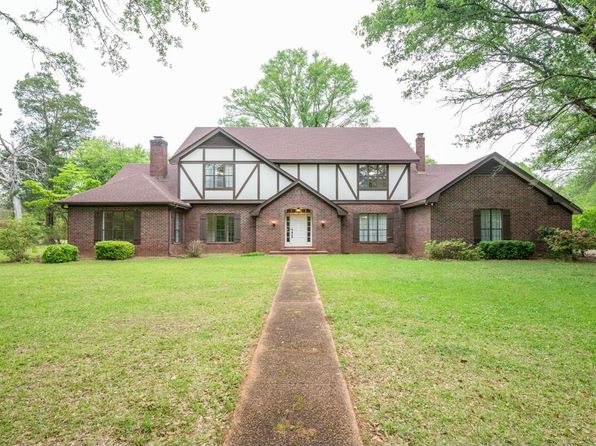 1900 Neilson Rd, Steens, MS 39766
