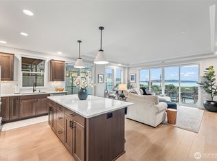 5105 Grand Loop #108, Tacoma, WA