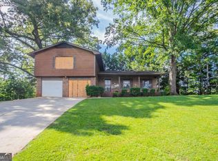 3600 River Hills Ct, Ellenwood, GA 30294