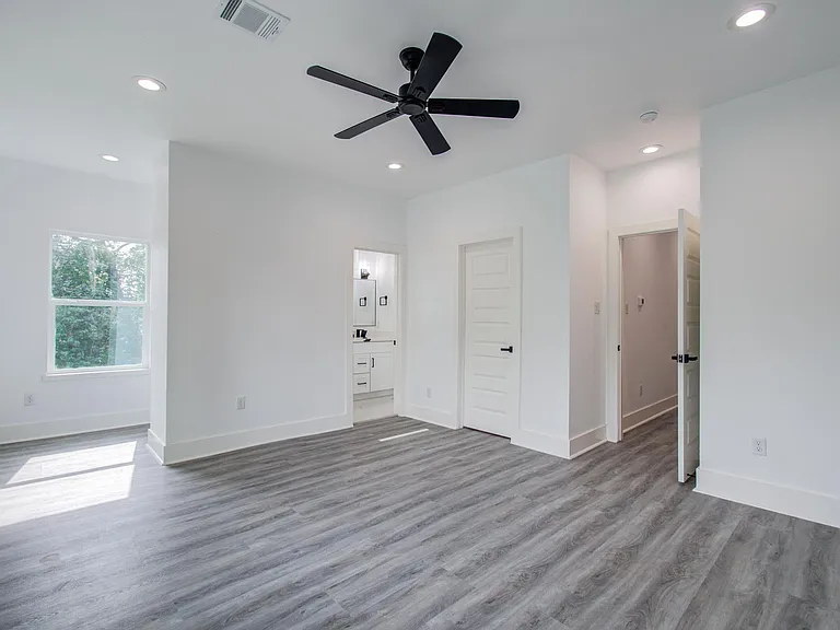 6531 Rosemary Ln #B — Photo 16