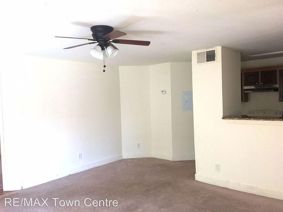 1st image of 4720 Walden Cir APT 1422