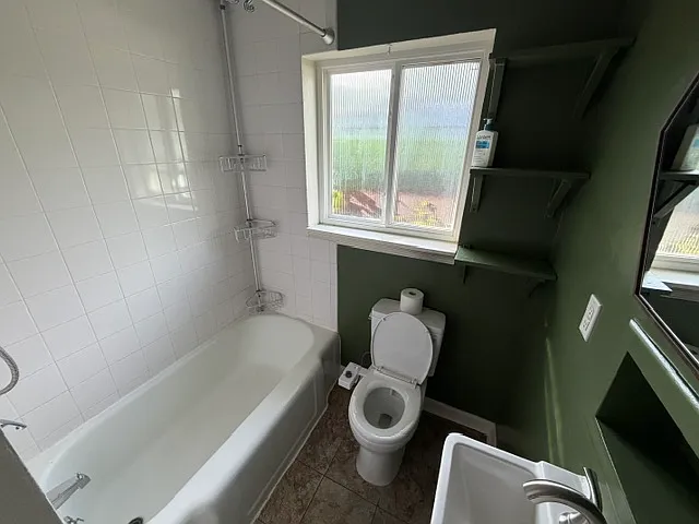 4250 S Bannock St — Photo 11