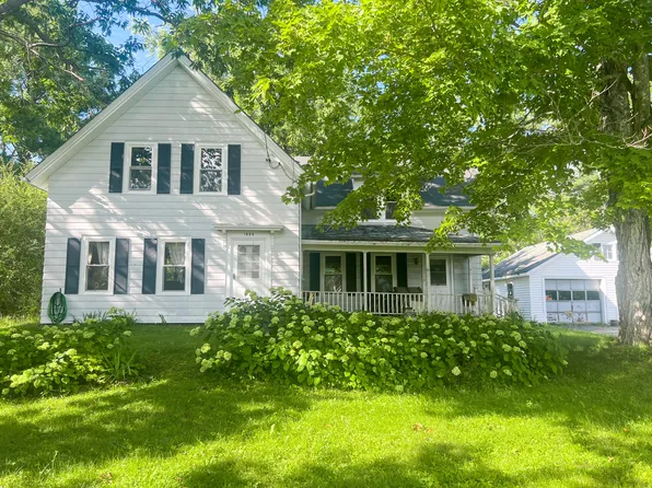 45 S Bay Road, Franklin, ME 04634