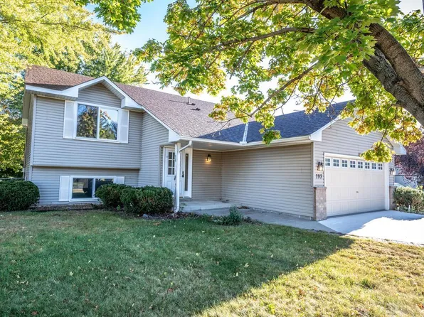 793 Lupine Ct, Shakopee, MN 55379