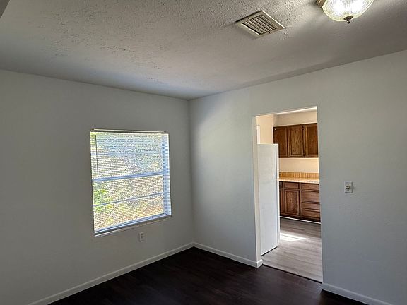 5th image of 3505 NW 17th St