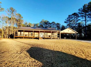 865 Mary Johnson Dr, Franklin, GA 30217