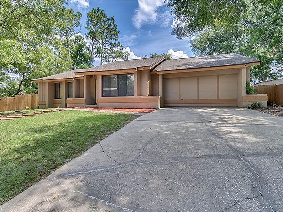 2nd image of 1460 Lancelot Way