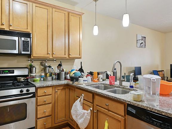 2nd image of 2150 S Main St Ste 304