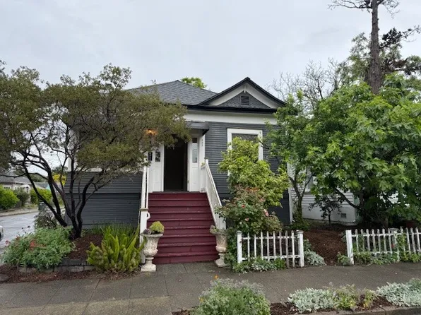 300 Brown St, Santa Rosa, CA 95404